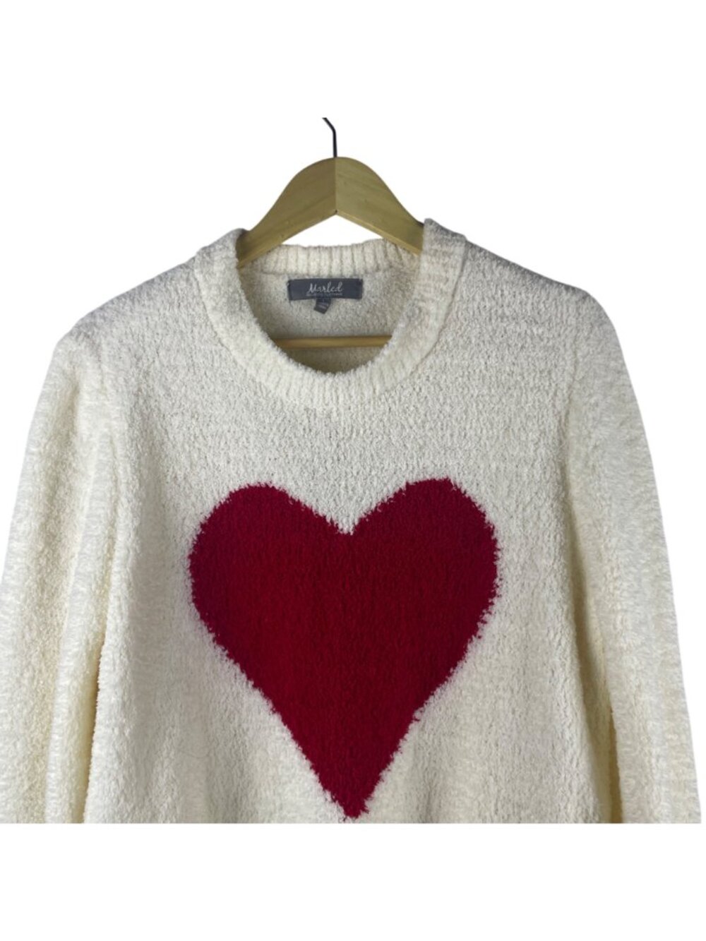 Marled Red Heart Graphic Cream Fuzzy Cozy Knit Novelty Holiday Sweater Large - Picture 2 of 8